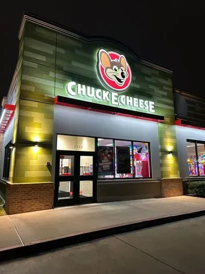 Chuck E. Cheese