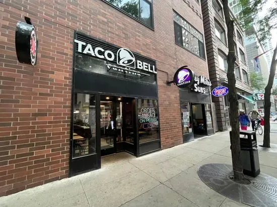 Taco Bell Cantina Cantina