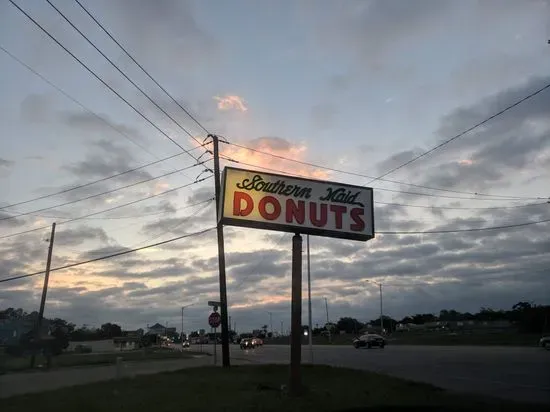 Southern Maid Donuts