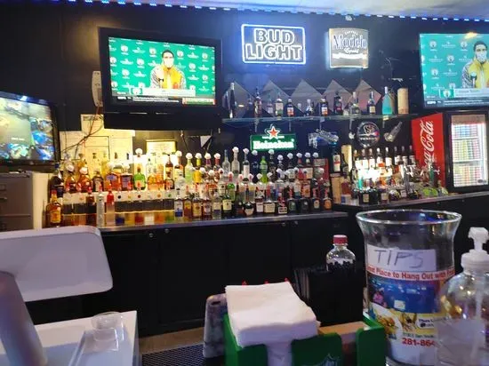 Moon Light Sports Bar