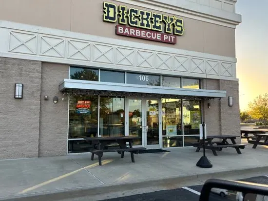 Dickey's Barbecue Pit