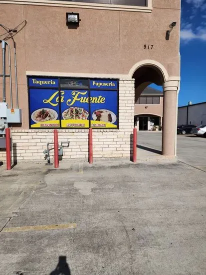 Taqueria y Pupuseria La Fuente