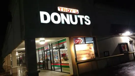 Troy's Donuts