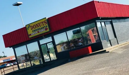 USA Donuts & Croissants