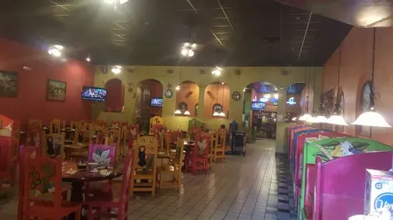 Casa Blanca Mexican Restaurant