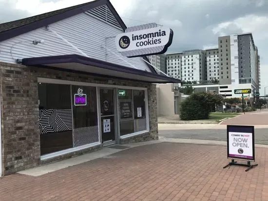 Insomnia Cookies