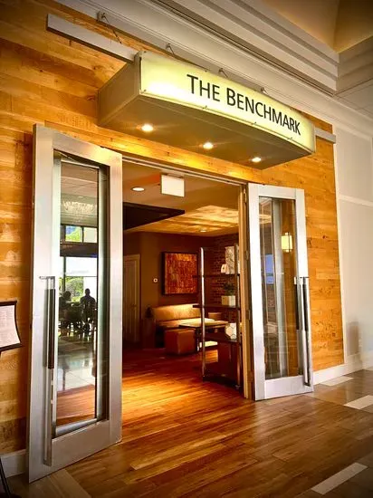 Benchmark Restaurant