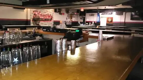 Players Sports Bar & Billiards