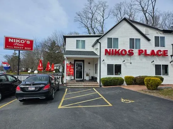 Niko's Place Roast Beef & Seafood