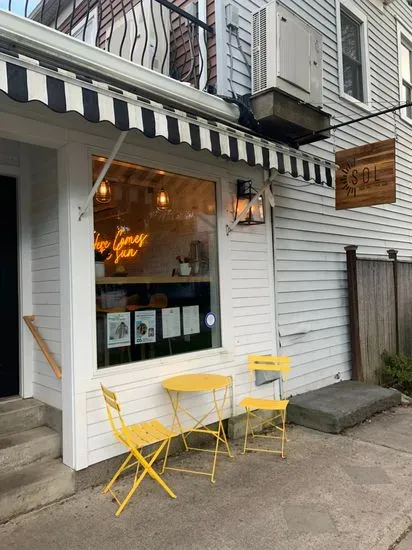 Sol Cafe & Smoothie Bar