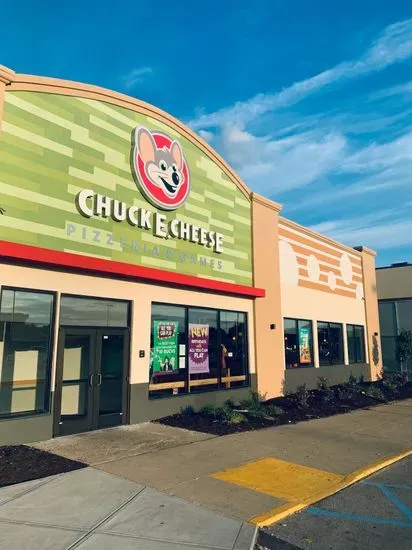 Chuck E. Cheese