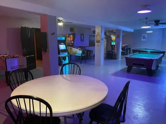 Pony Express Bar & Grill