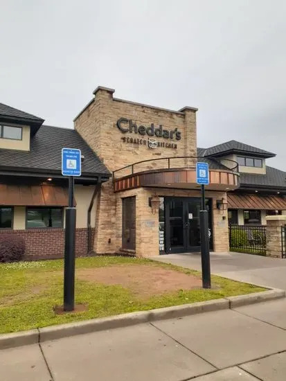 Cheddar's Scratch Kitchen