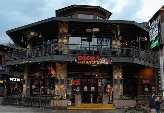 Dick's Last Resort - Gatlinburg