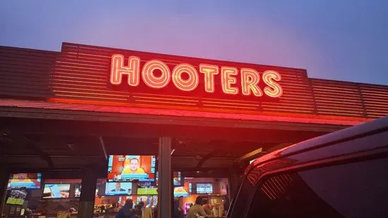 Hooters