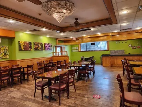 Green Leaf Vegetarian & Vegan Restaurant