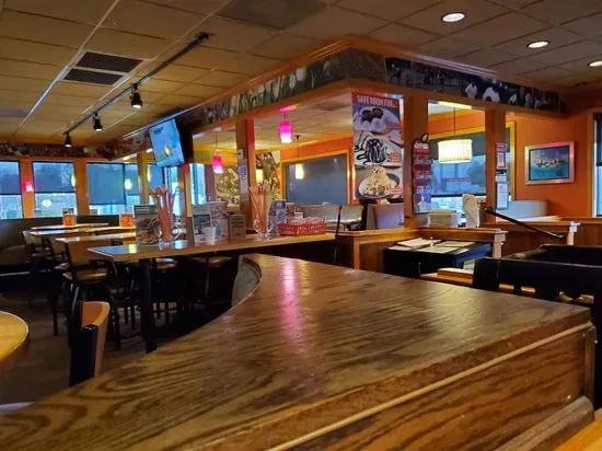 Applebee's Grill + Bar