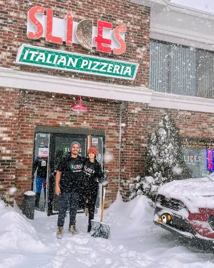 Slices & Fried Chicken Pizzeria