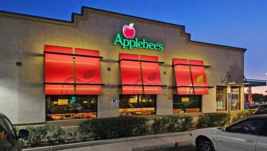 Applebee's Grill + Bar