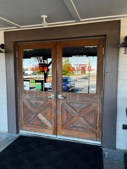 Willie Jewell's Old School Bar-B-Q