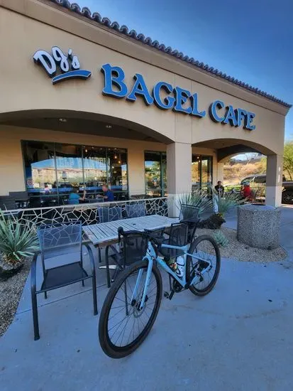 DJ's Bagel Café