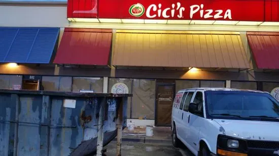 Cicis Pizza