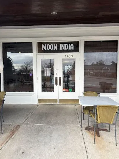 Moon India Restaurant