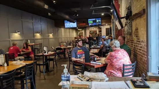 Woody's