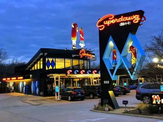 Superdawg Drive-In