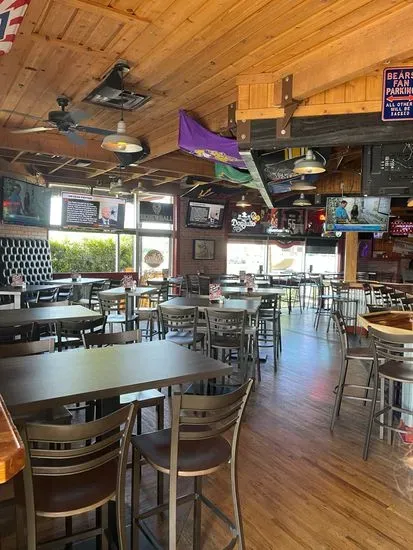 Tukee's Sports Grille