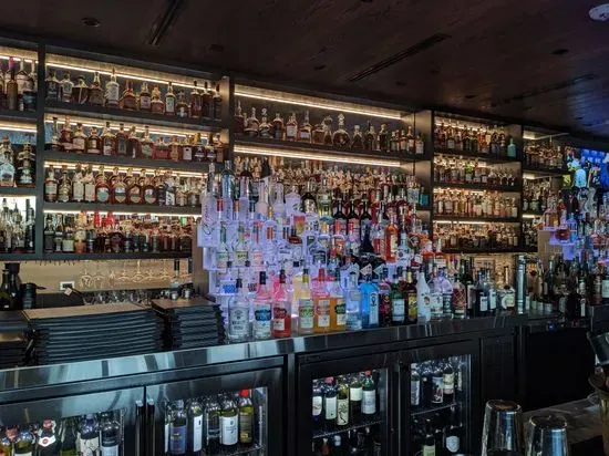 Bourbon & Bones Chophouse | Bar