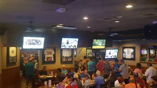 R.T. O'Sullivans Sports Grill