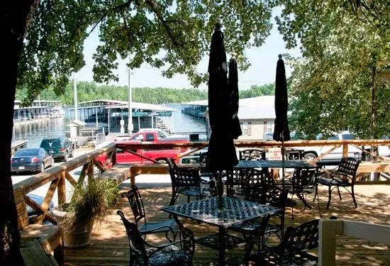 Steve’s Landing Waterfront Grill