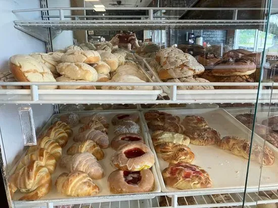 La Morenita Bakery