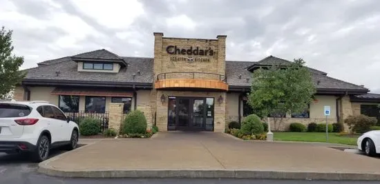 Cheddar's Scratch Kitchen