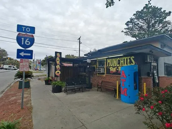 Munchie's BBQ & Soul food