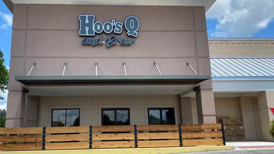 Hoo's Q & Brew