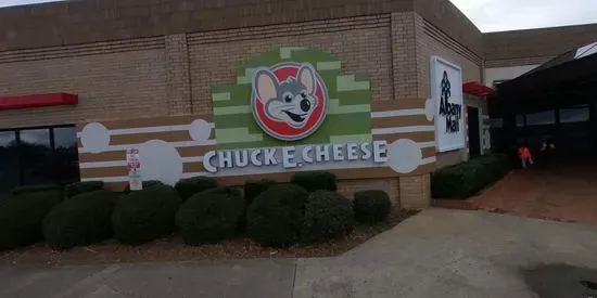 Chuck E. Cheese