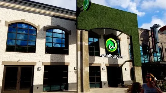 Wahlburgers