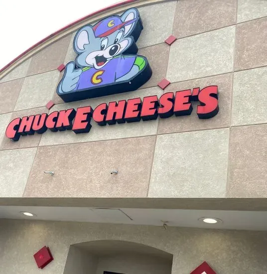 Chuck E. Cheese