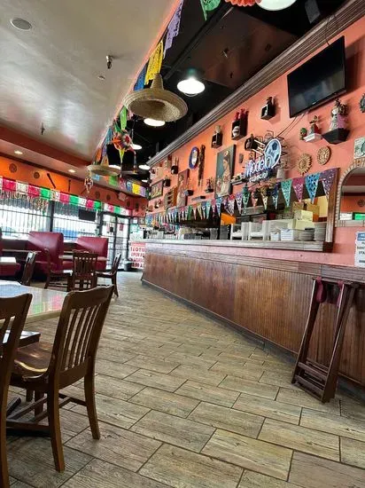 Teotihuacán Mexican Café