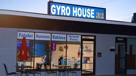 Gyro House 32