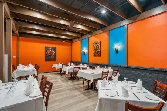 Cacique Restaurant