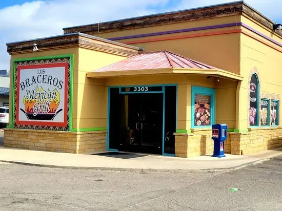 Los Braceros Mexican Restaurant