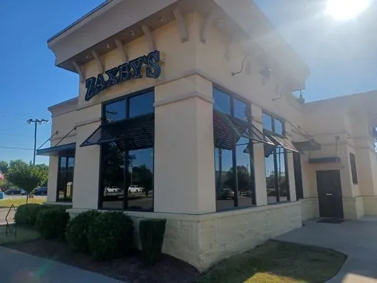 Zaxbys Chicken Fingers & Buffalo Wings