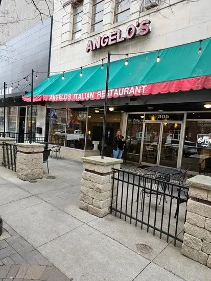 Angelo's