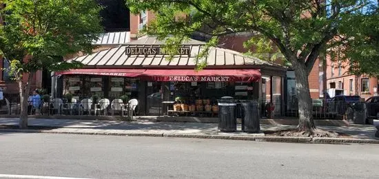 DeLuca's Market