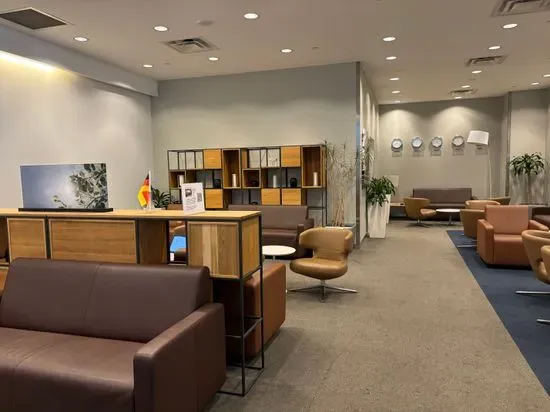 Lufthansa Senator / Business Lounge