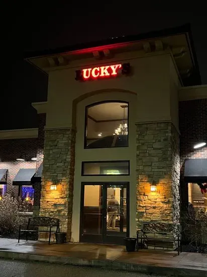 Lucky's Steakhouse