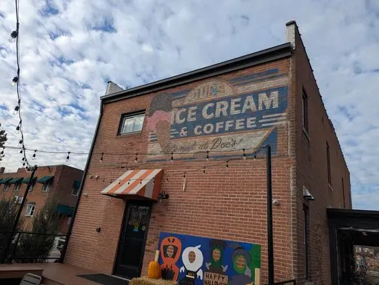 Doc's Ice Cream and Coffee